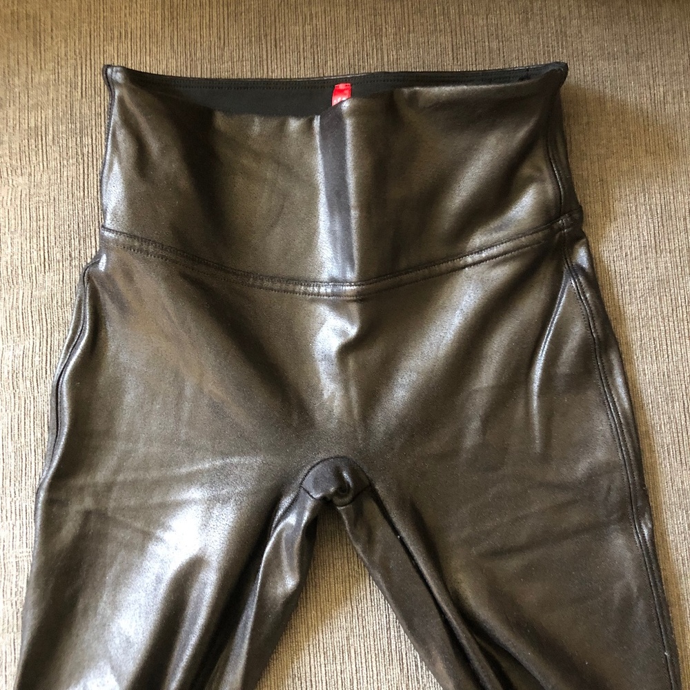Spank faux leather leggings